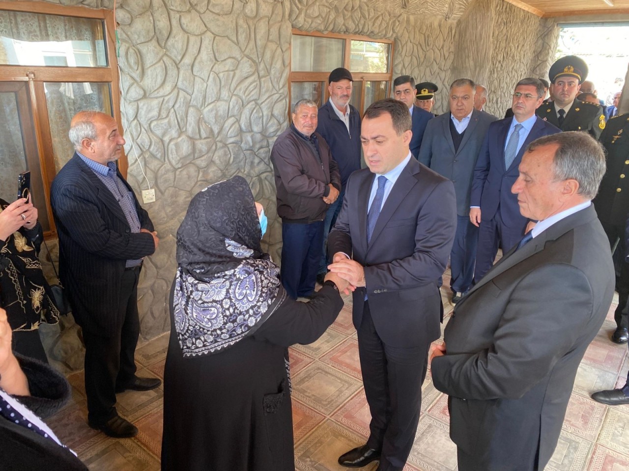 Xocalı soyqırımında itkin düşən şəhidimiz Xəzər rayonunda torpağa tapşırılıb - FOTOLAR